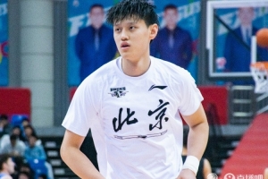 开云APP-媒体人：中国篮协和中国球员正在走上一条正确发展的道路