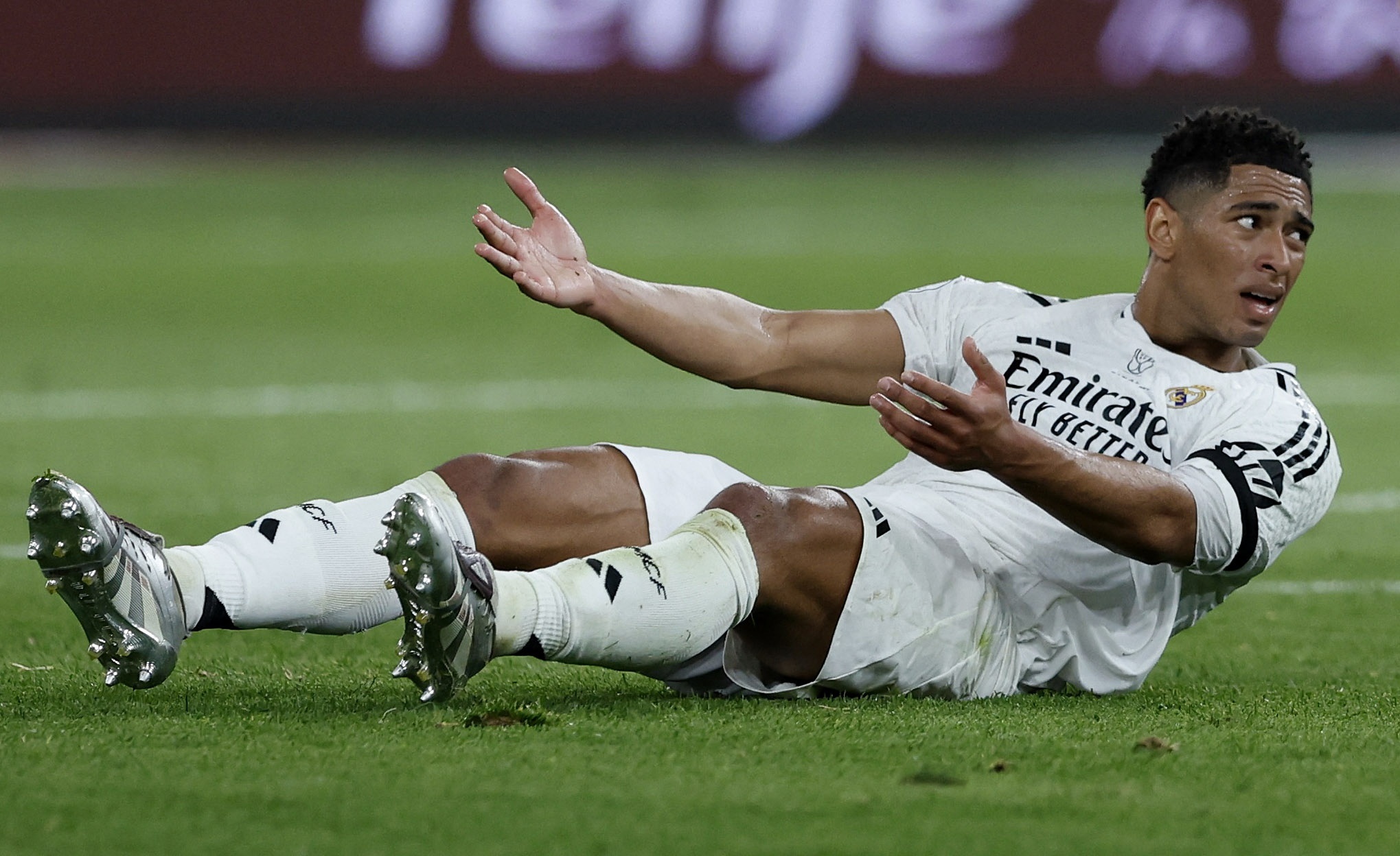 开云-每体：肩膀手术后仅30天，贝林厄姆本周五开始进行慢跑训练