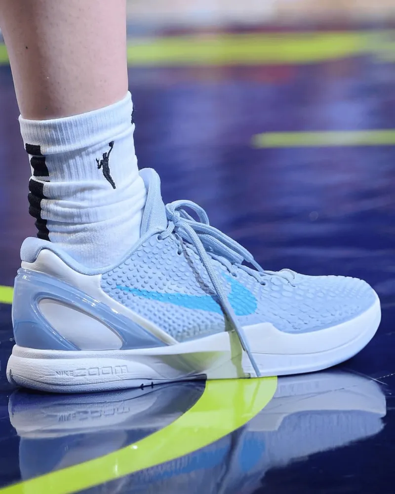 开云在线-这款怎样？凯特琳-克拉克专属灰蓝色科比6将于11月12日发售