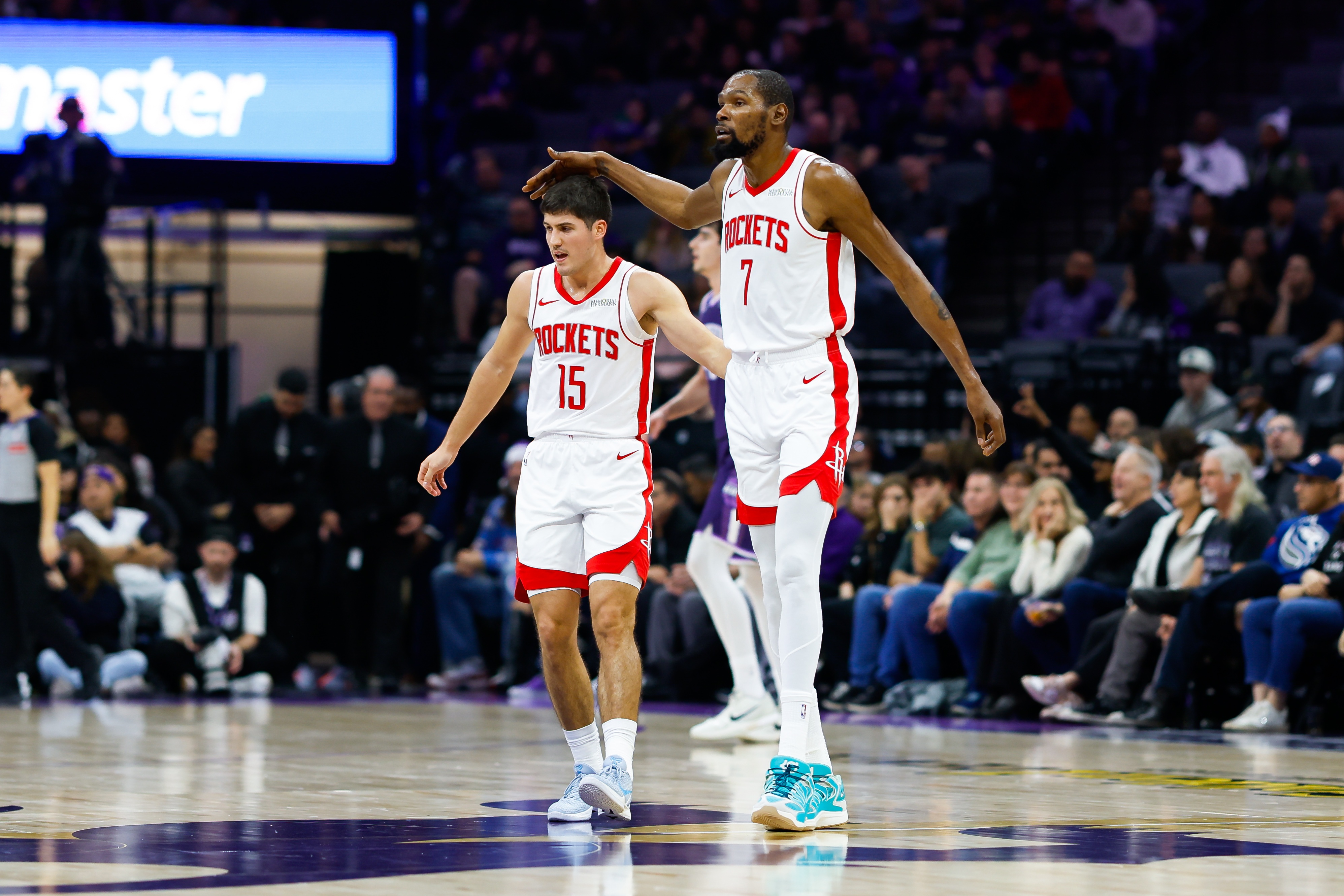 开云官网-KD日常夸奖谢泼德：他能突能投&amp;防守积极 为其他人打开了空间