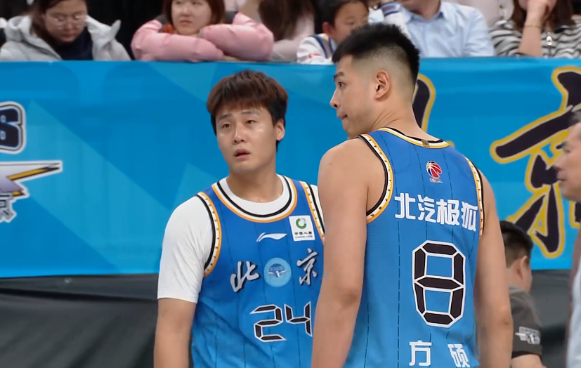 开云在线-北京vs北控前瞻：两队伤病问题突出，张庆鹏帅位再受冲击